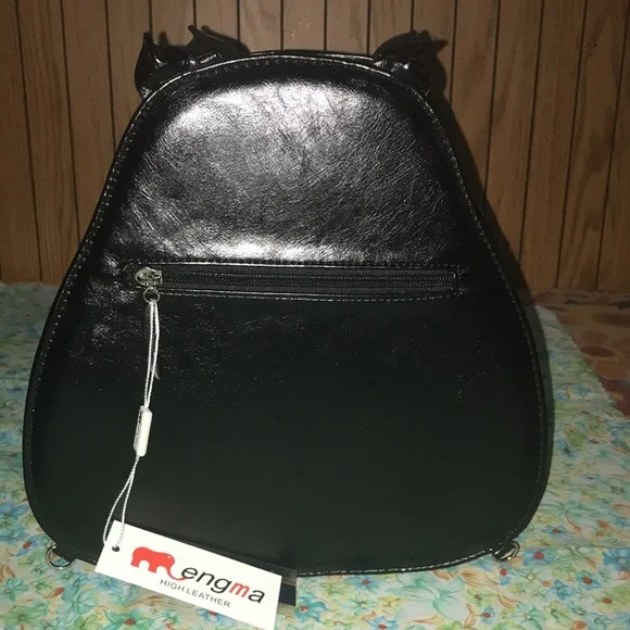 Black & gold leather owl engma backpack purse - Picture 5 of 7